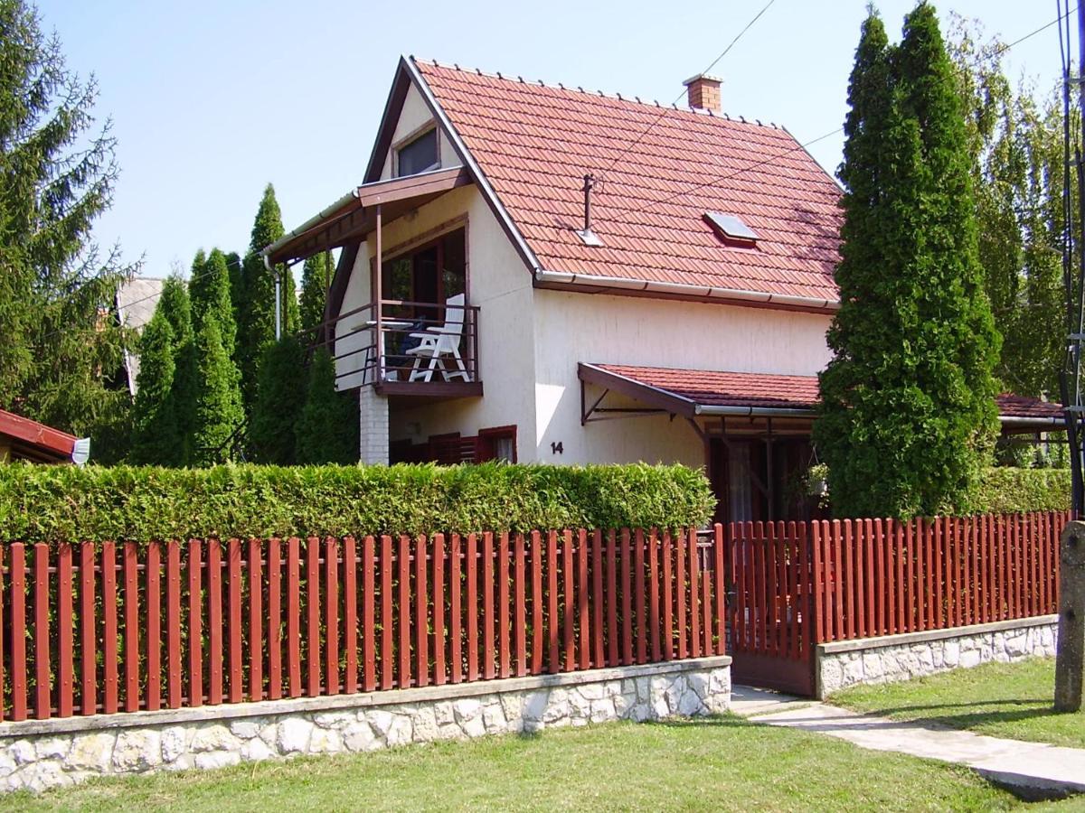 Andrea Apartman Zamárdi Екстериор снимка
